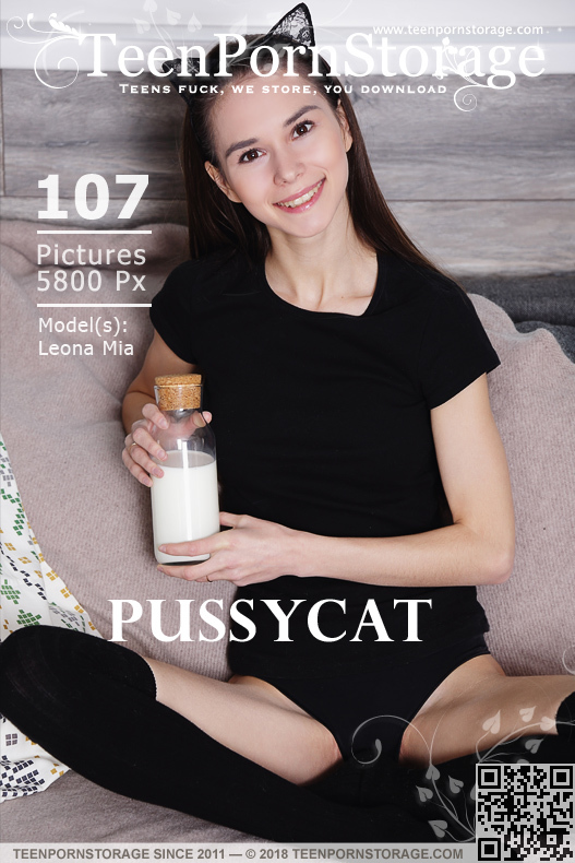[TeenPornStorage] Leona Mia - Pussycat