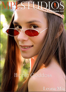 Leona Mia - Hippie Goddess - x120 pics - 4000px (9 Oct, 2020)
